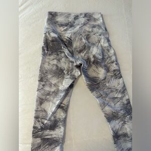 Lululemon Athletica Black and Gray Leggings for Active Wear
